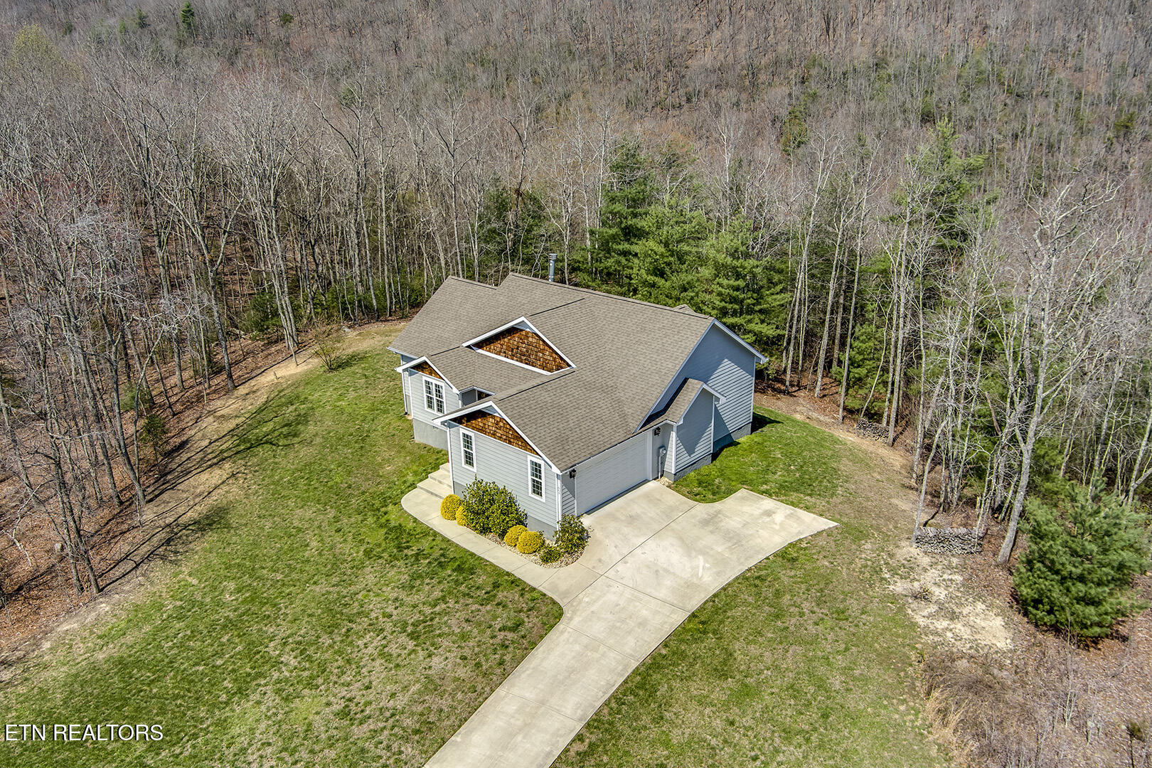 664 Green Ridge Trail Harriman, TN 37748 - Photo 4 of 50 04_GreenRidgeTrail_664_FrontRightElevate