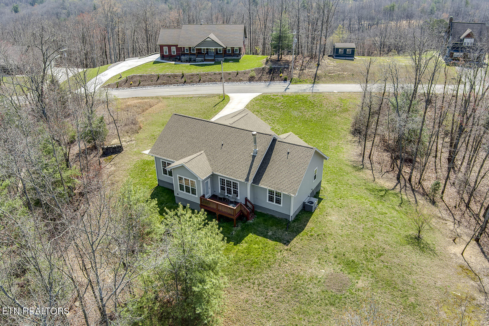 664 Green Ridge Trail Harriman, TN 37748 - Photo 41 of 50 41_GreenRidgeTrail_664_BackLeftElevated
