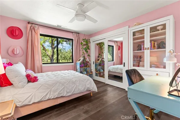 $949,000 | 9156 Holland Avenue, Durham, CA 95938