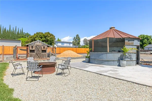 $949,000 | 9156 Holland Avenue, Durham, CA 95938