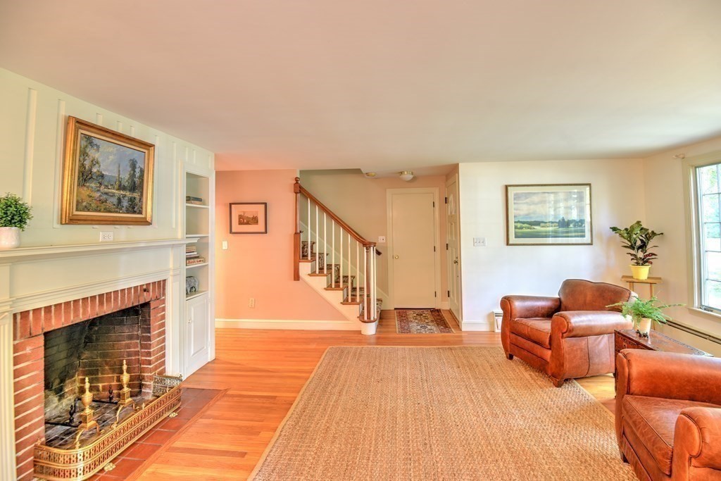 82 Fox Run Road Hamilton, MA 01982 - Photo 8 of 16