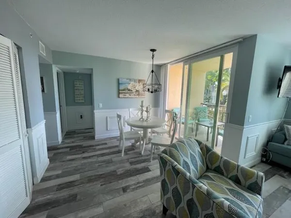 $3,200 | 110 Villa Circle, Unit 110, Boynton Beach, FL 33435