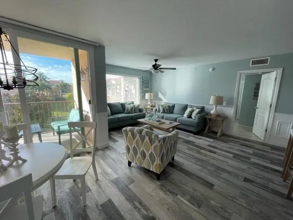 $3,200 | 110 Villa Circle, Unit 110, Boynton Beach, FL 33435