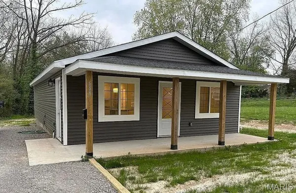 $164,900 | 688 North Hope Street, Jackson, MO 63755