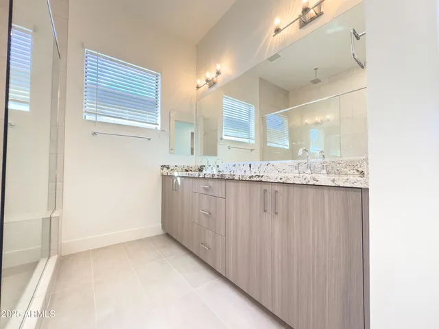 $908,719 | 1 Easy Street, Unit 7, Carefree, AZ 85377