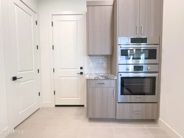 $908,719 | 1 Easy Street, Unit 7, Carefree, AZ 85377