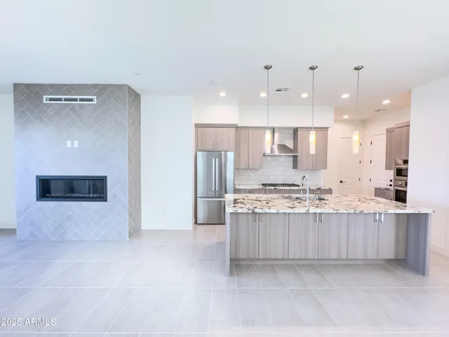 $908,719 | 1 Easy Street, Unit 7, Carefree, AZ 85377