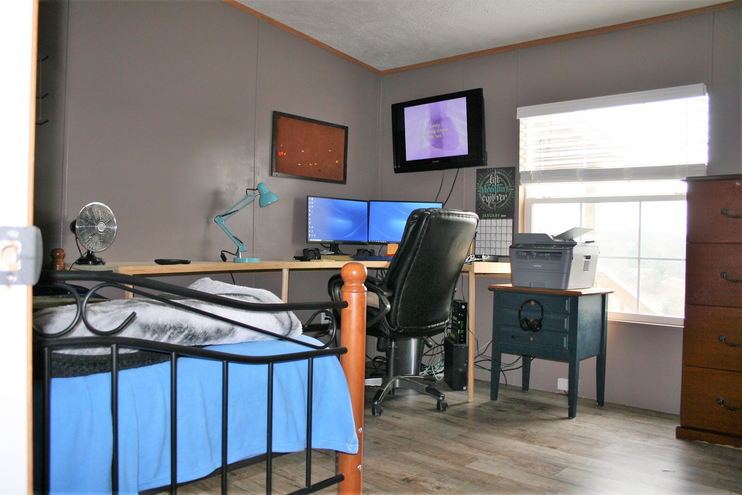 8831 Trout Road Mascot, TN 37806 - Photo 24 of 32 Bedroom 2