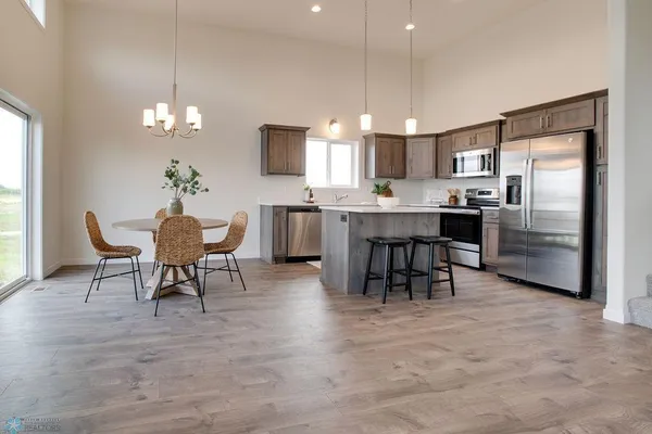 $356,640 | 6847 Belding Drive South, Fargo, ND 58104