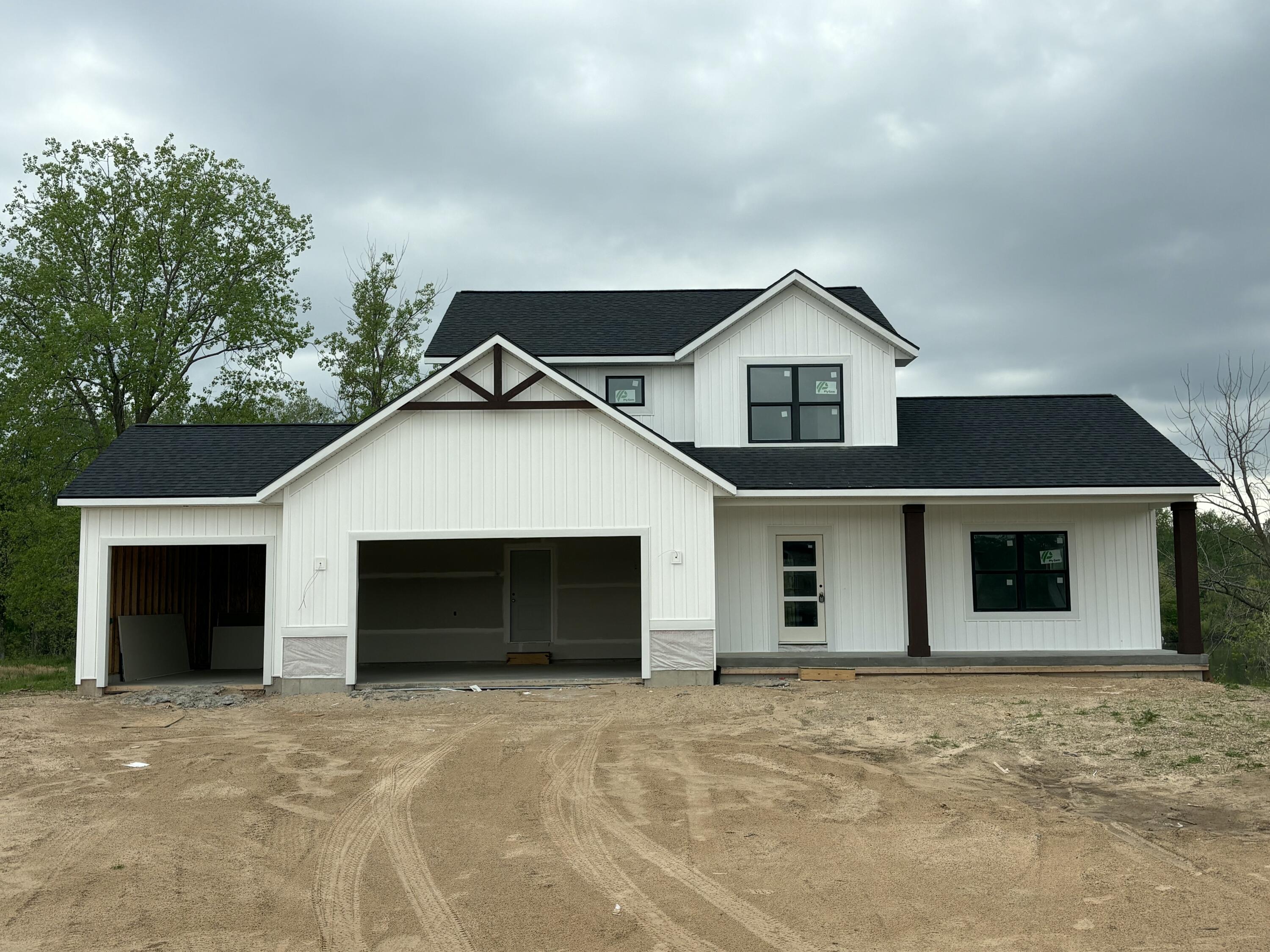9381 28th Avenue Jenison, MI 49428 - Photo 1 of 10 IMG_5714