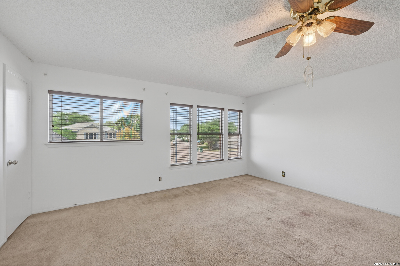 8014 Swindow Circle Converse, TX 78109 - Photo 24 of 32