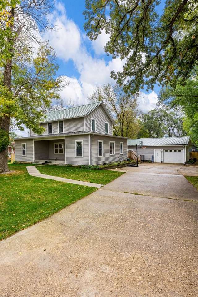 3218 Coggon Road Coggon, IA 52218 - Photo 36 of 53 Gallery Image 36