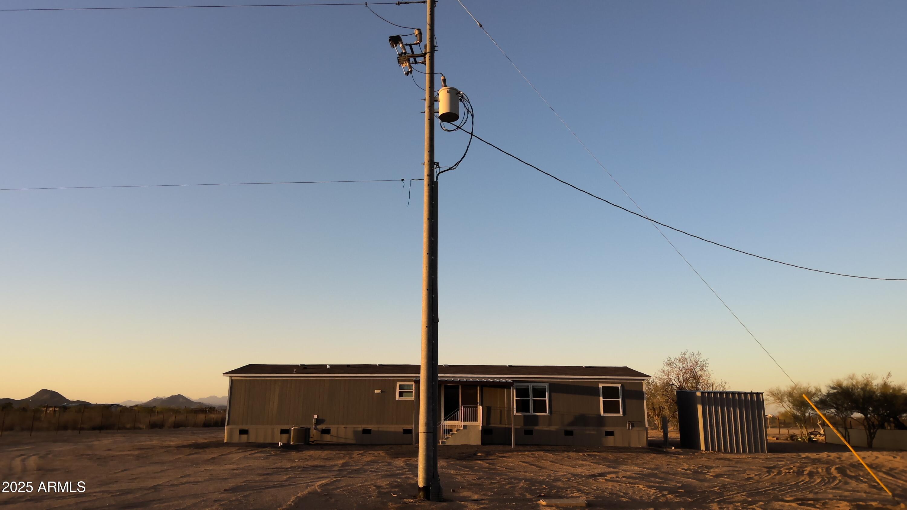51603 West Pony Road Maricopa, AZ 85139 - Photo 7 of 36