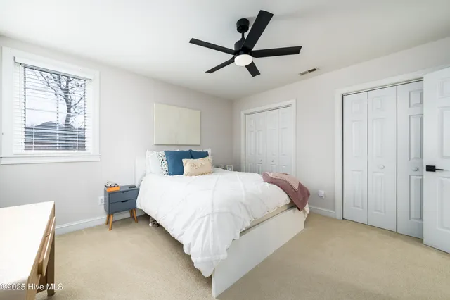 $1,050,000 | 1408 Halcyon Lane, Wilmington, NC 28411