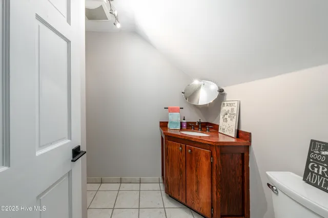 $1,050,000 | 1408 Halcyon Lane, Wilmington, NC 28411