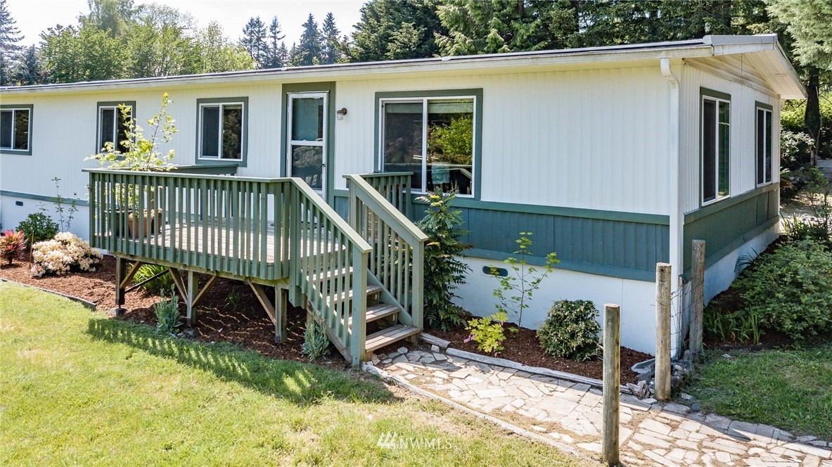9534 Southwest Gorsuch Road Vashon, WA 98070 - Photo 1 of 22