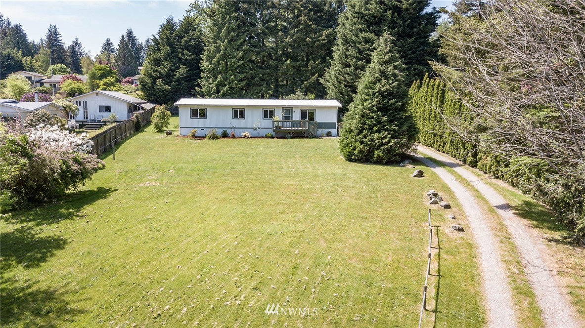 9534 Southwest Gorsuch Road Vashon, WA 98070 - Photo 2 of 22
