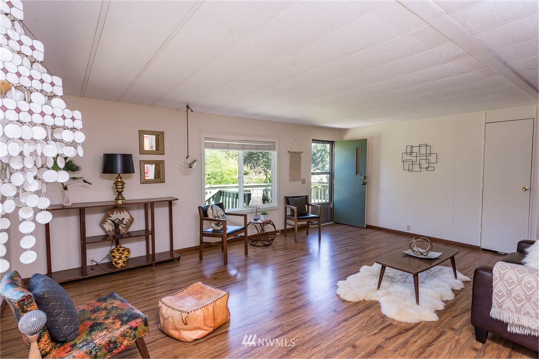 9534 Southwest Gorsuch Road Vashon, WA 98070 - Photo 4 of 22