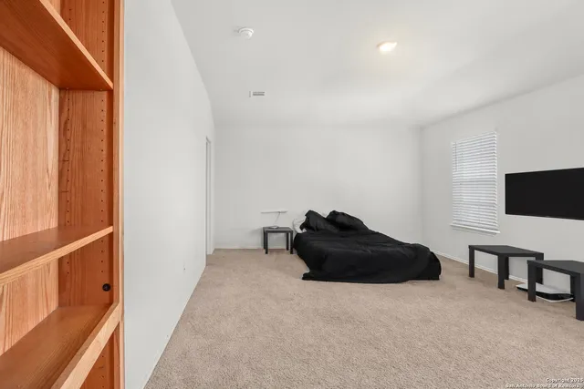 $2,400 | 5327 Wichita Pike, San Antonio, TX 78253