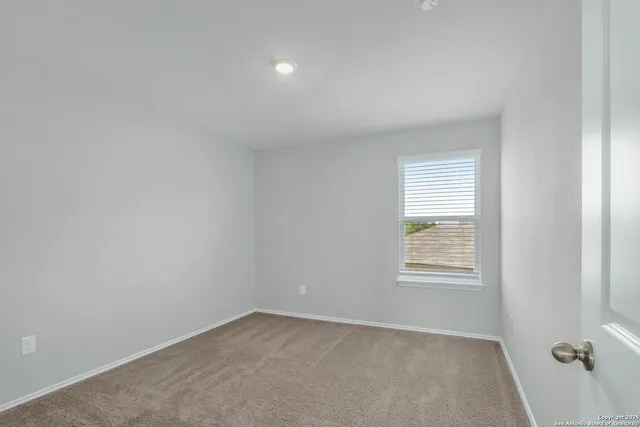 $2,400 | 5327 Wichita Pike, San Antonio, TX 78253