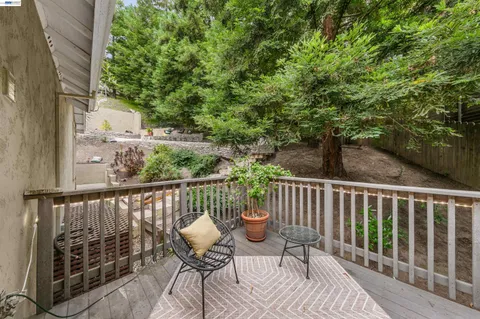 $1,995,000 | 7010 Pinehaven Road, Oakland, CA 94611