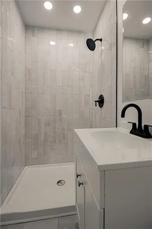 $209,950 | 8413 Kentucky Avenue, Raytown, MO 64138