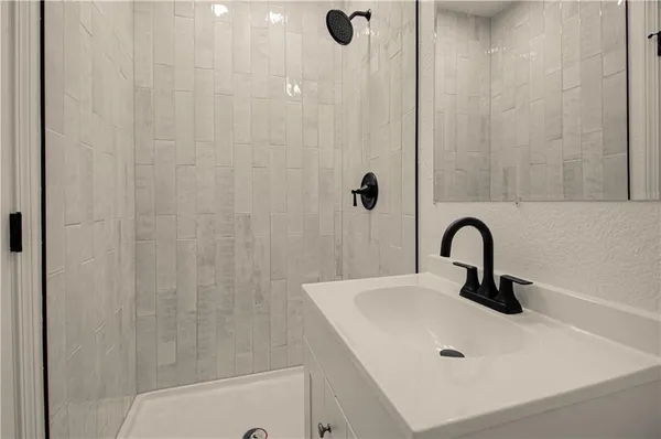 $209,950 | 8413 Kentucky Avenue, Raytown, MO 64138