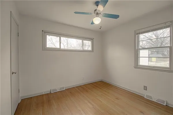 $209,950 | 8413 Kentucky Avenue, Raytown, MO 64138