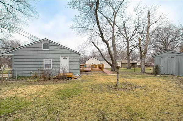 $209,950 | 8413 Kentucky Avenue, Raytown, MO 64138