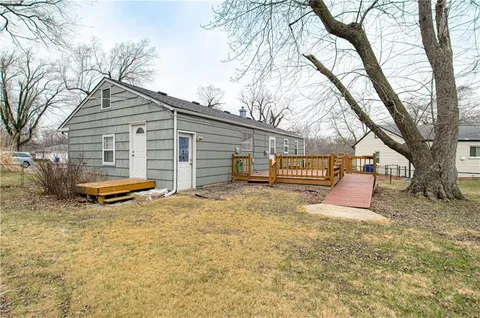 $214,950 | 8413 Kentucky Avenue, Raytown, MO 64138