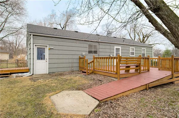 $209,950 | 8413 Kentucky Avenue, Raytown, MO 64138