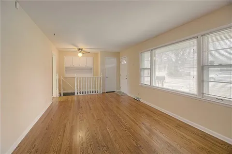 $214,950 | 8413 Kentucky Avenue, Raytown, MO 64138