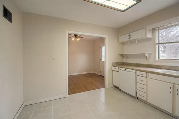 $209,950 | 8413 Kentucky Avenue, Raytown, MO 64138