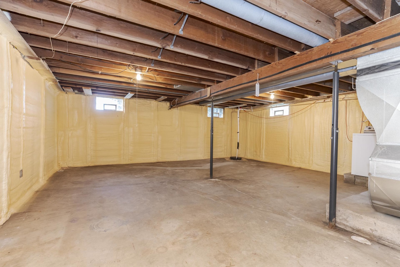 14235 North 1775 E Road Pontiac, IL 61764 - Photo 27 of 54 Gallery Image 27