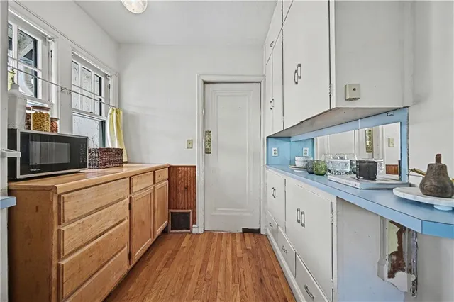 $285,000 | 408 East 70th Terrace, Kansas City, MO 64131