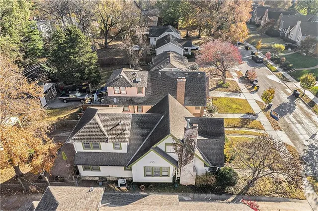 $285,000 | 408 East 70th Terrace, Kansas City, MO 64131