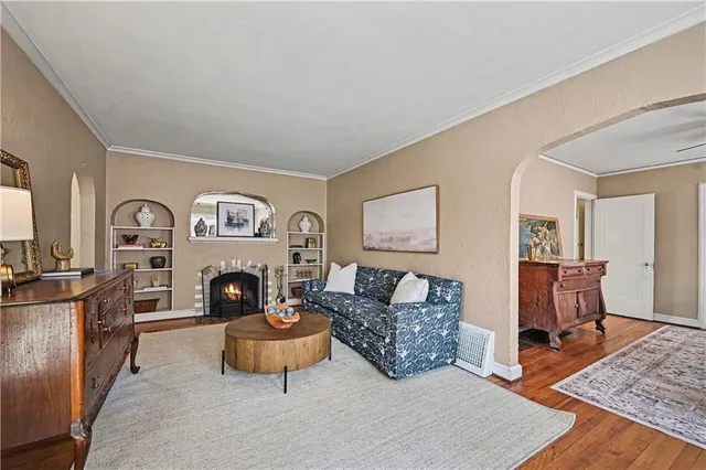 $285,000 | 408 East 70th Terrace, Kansas City, MO 64131