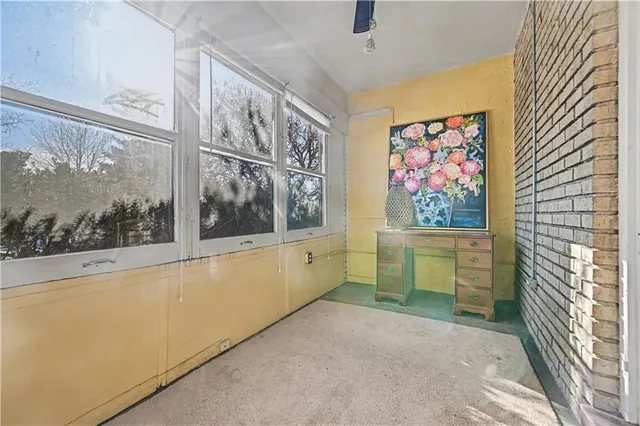 $285,000 | 408 East 70th Terrace, Kansas City, MO 64131