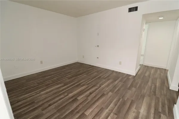 $2,000 | 951 Southwest 7th Street, Unit 2, Miami, FL 33130