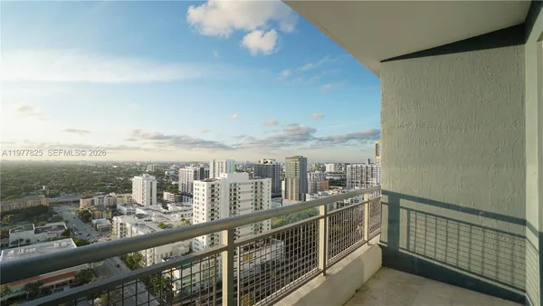 $2,800 | 60 Southwest 13th Street, Unit 2215, Miami, FL 33130
