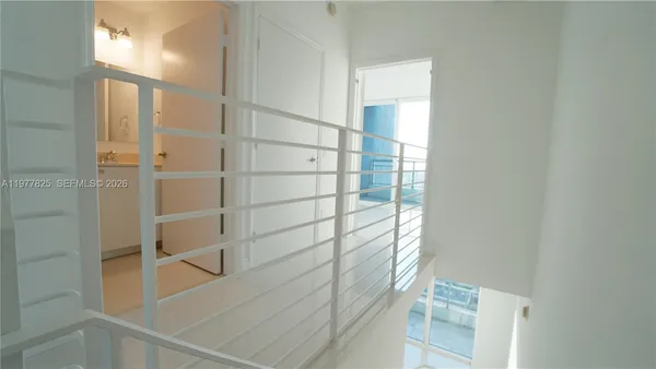 $2,800 | 60 Southwest 13th Street, Unit 2215, Miami, FL 33130