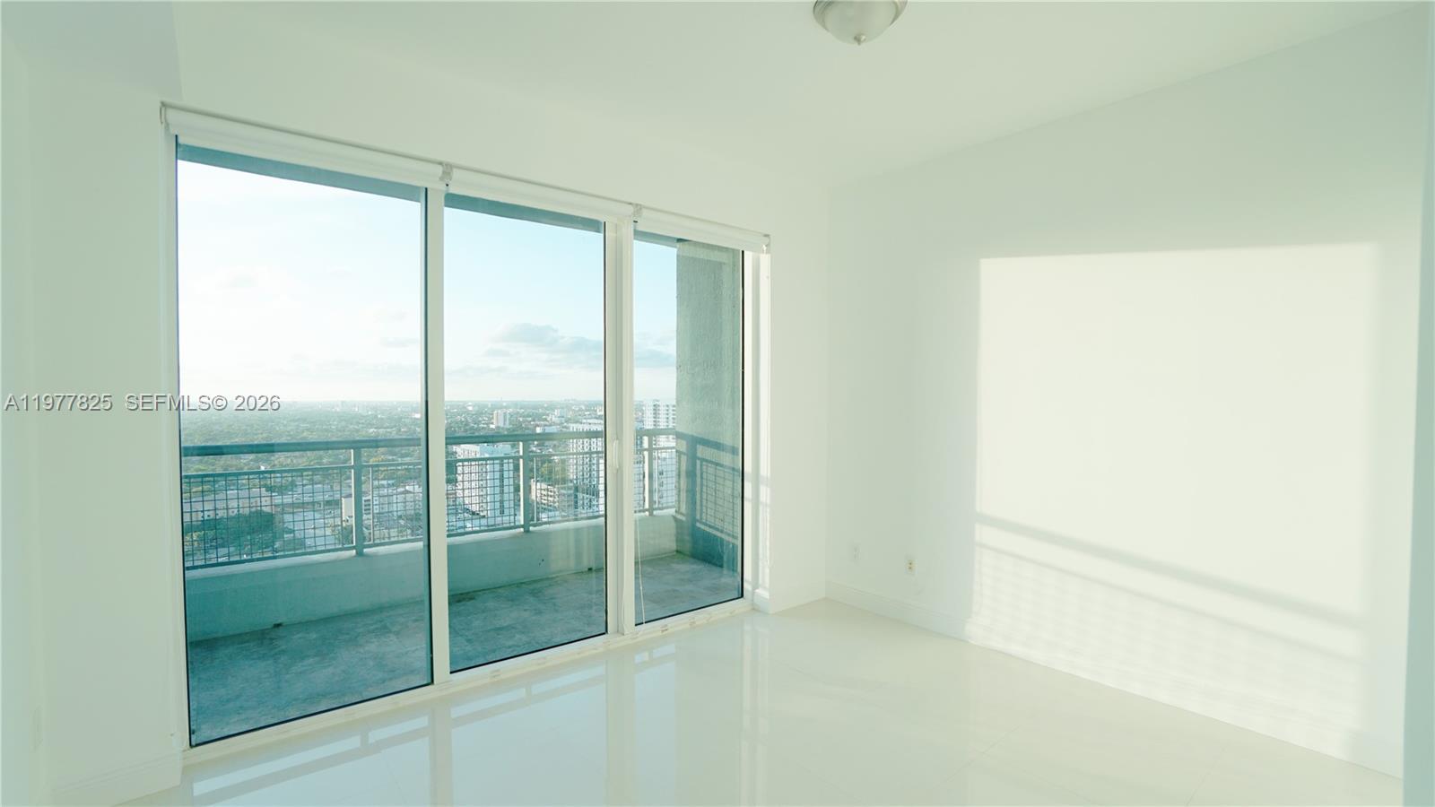 60 Southwest 13th Street, Unit 2215 Miami, FL 33130 - Photo 14 of 24