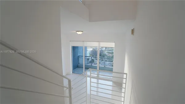 $2,800 | 60 Southwest 13th Street, Unit 2215, Miami, FL 33130