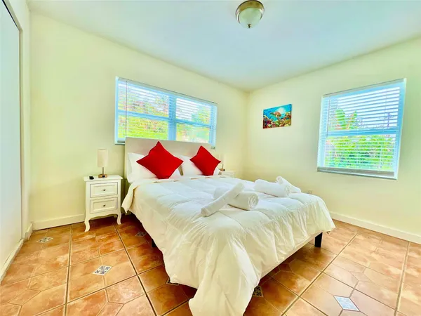 $3,900 | 133 Northeast 1st Street, Satellite Beach, FL 32937