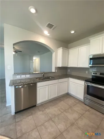 an empty room with a empty space