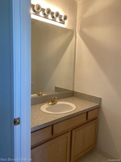 319 Oak Ridge Drive Pontiac, MI 48341 - Photo 11 of 21