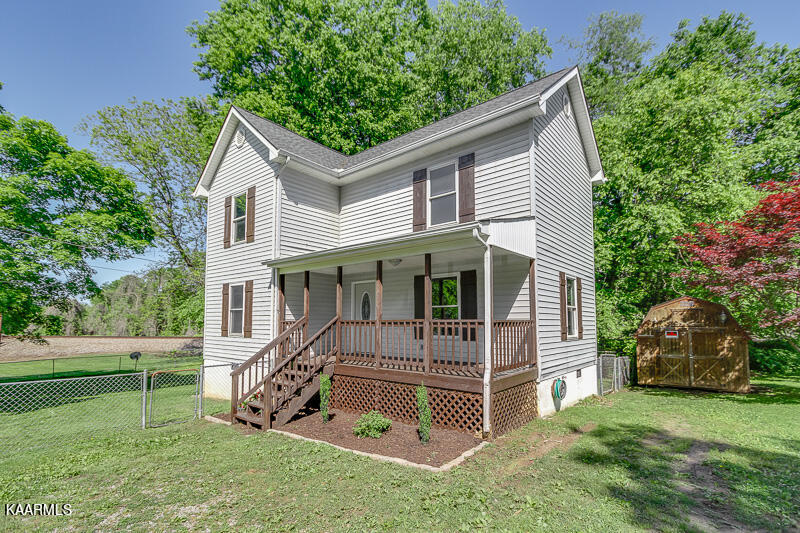 9329 Mascot Road Mascot, TN 37806 - Photo 2 of 21 003--SMALL