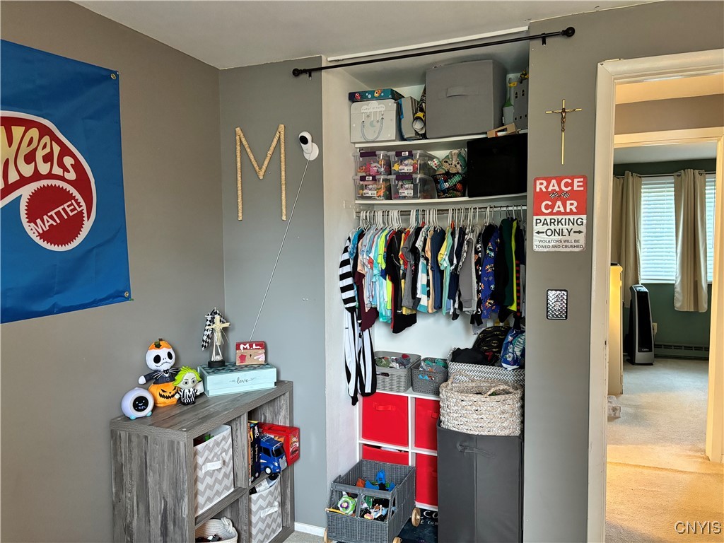 4243 Mill Run Road Liverpool, NY 13090 - Photo 16 of 26 Bedroom #3