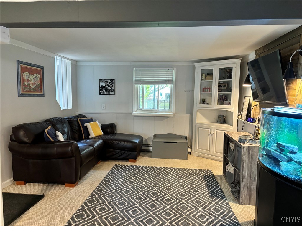 4243 Mill Run Road Liverpool, NY 13090 - Photo 18 of 26 Very spacious