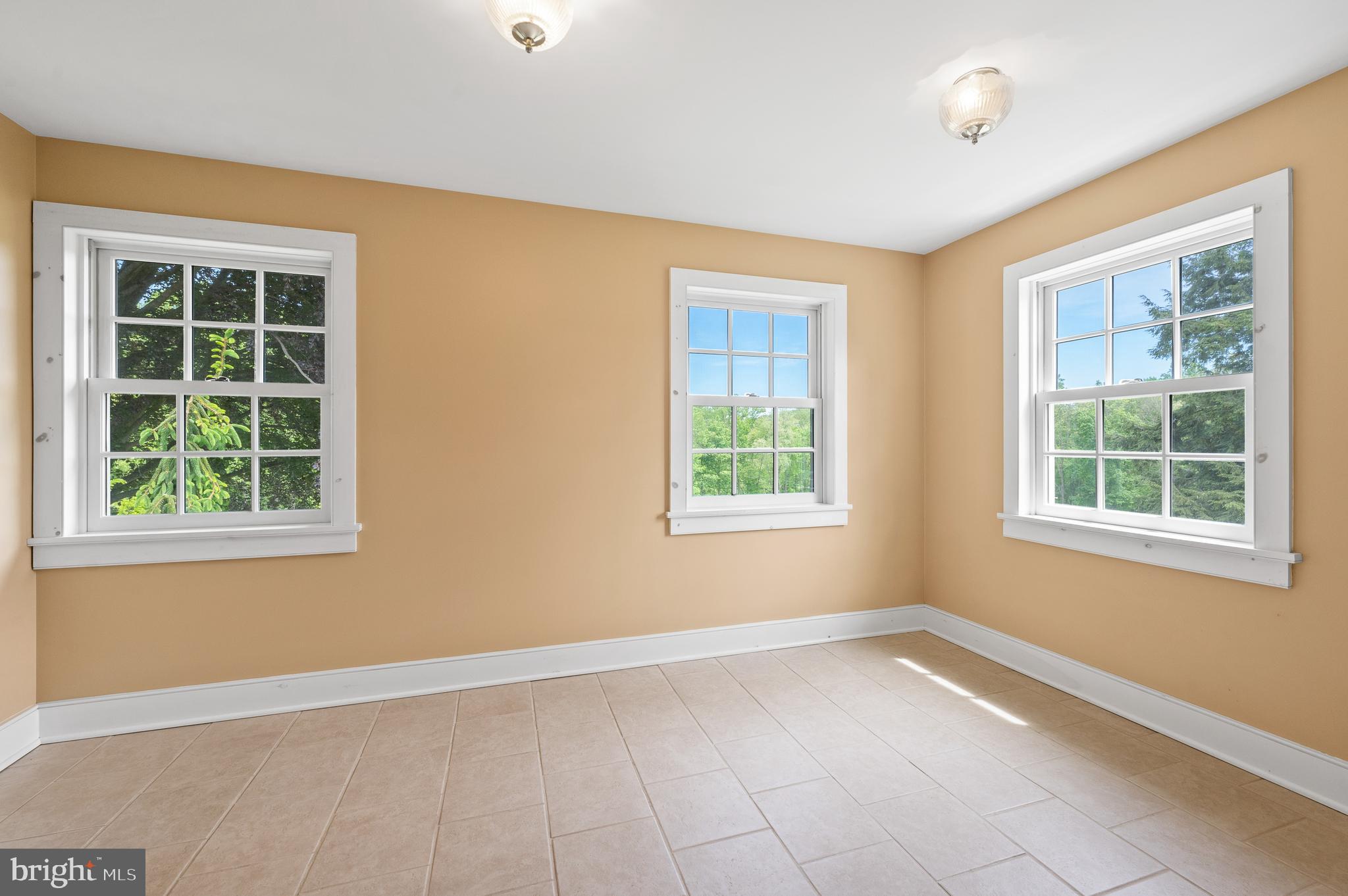 954 Fellowship Road Chester Springs, PA 19425 - Photo 31 of 52 Gallery Image 31